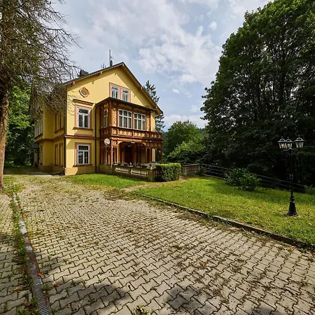 Appartement Belvedere-6 By Interhome Janské Lázně